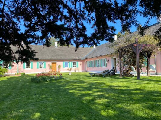 Hundehotel Hart Hills – die 5-Sterne Wohlfühloase - Dr. Ziegler Naturfutter | Hundehotel | Hundepension | Hundebetreuung